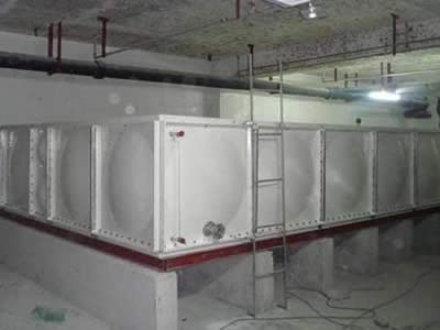 黑山玻璃钢模压水箱